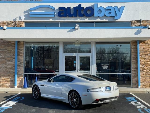 Used 2015 Aston Martin DB9 Coupe RWD image 10