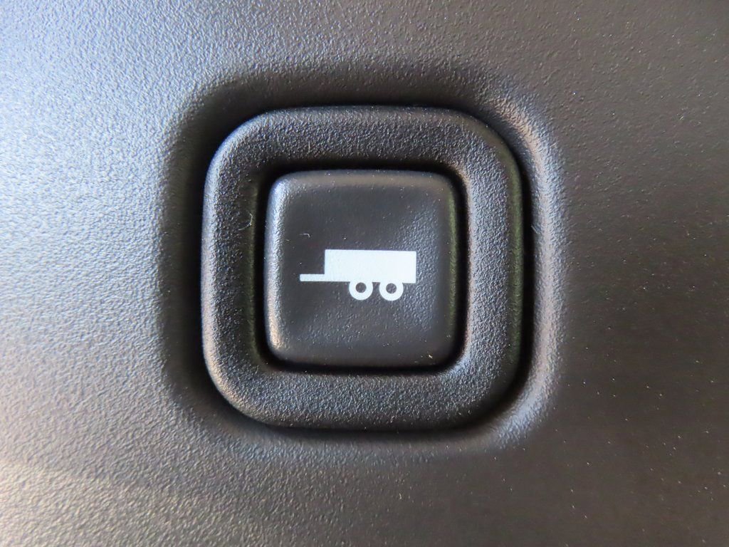 New 2025 Chevrolet Express 2500 Extended w/ Driver Convenience Package image 13