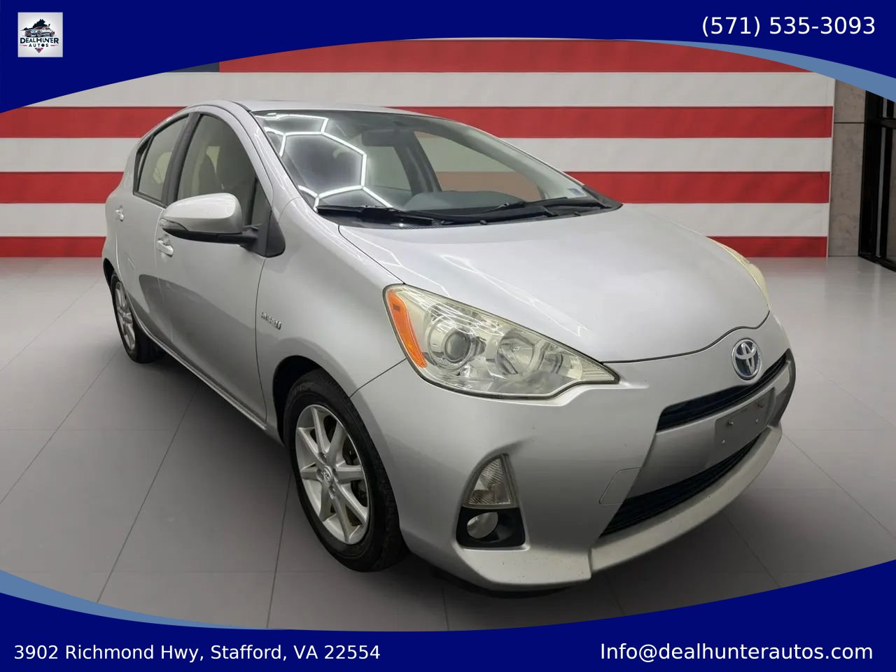 Used 2012 Toyota Prius C Four FWD image 3