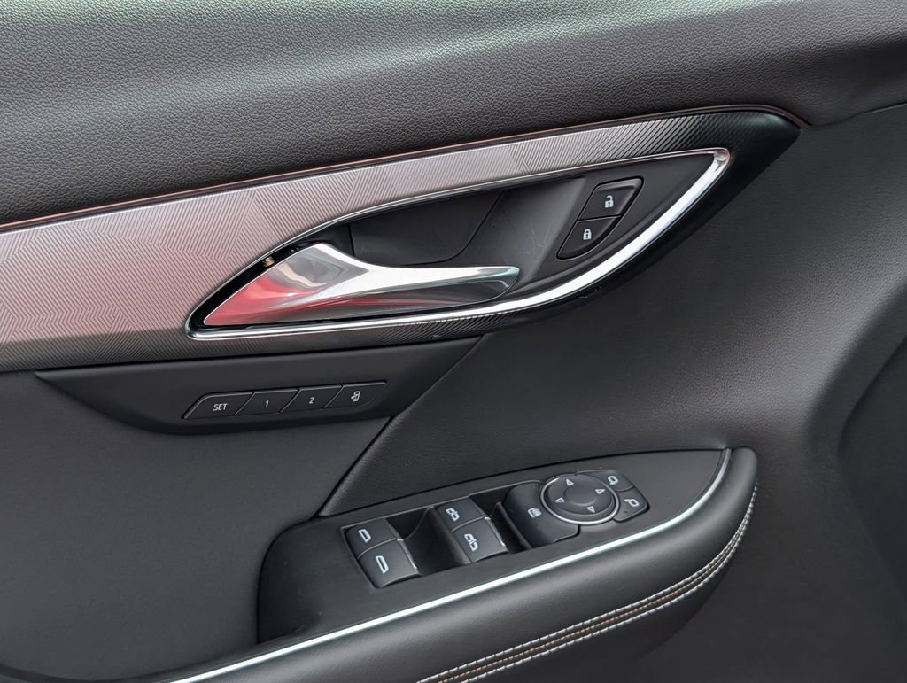 New 2025 Buick Envision Sport Touring image 11