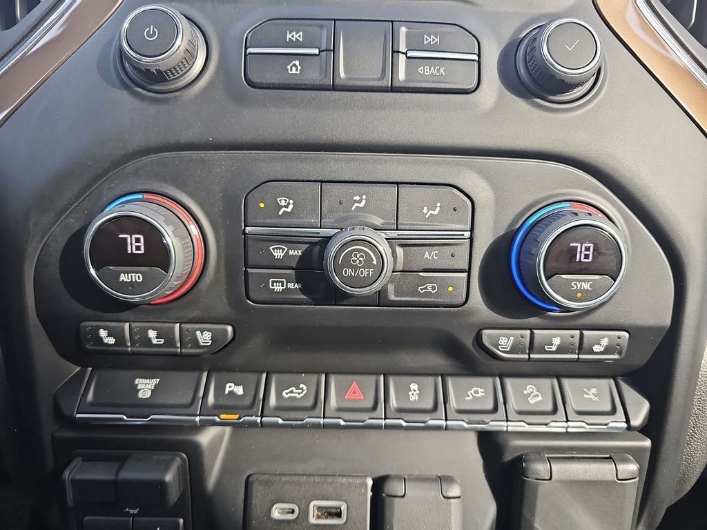 Used 2022 Chevrolet Silverado 2500 High Country image 20