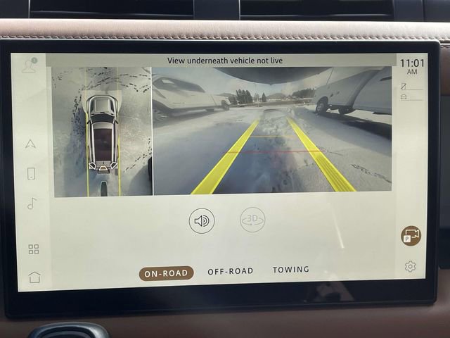 Used 2023 Land Rover Defender 130 X-Dynamic SE image 24