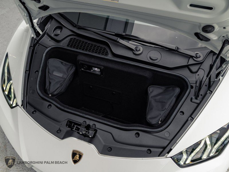 Used 2019 Lamborghini Huracan LP 580-2 RWD image 30