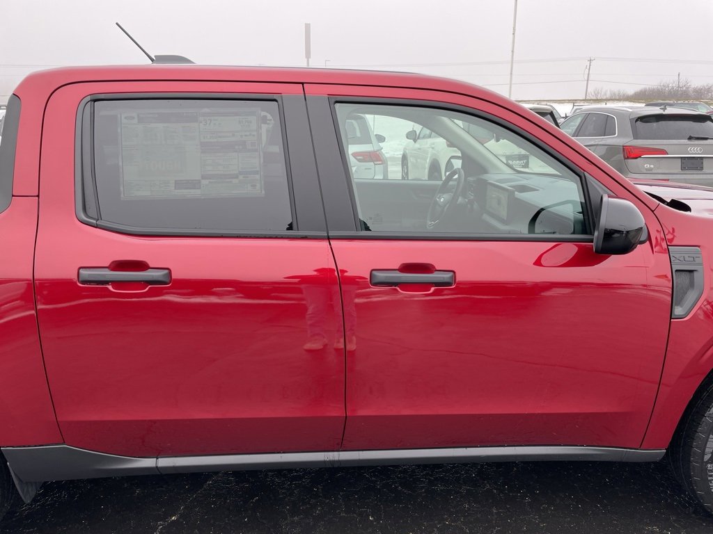 New 2026 Ford Maverick XLT w/ Equipment Group 301A image 31