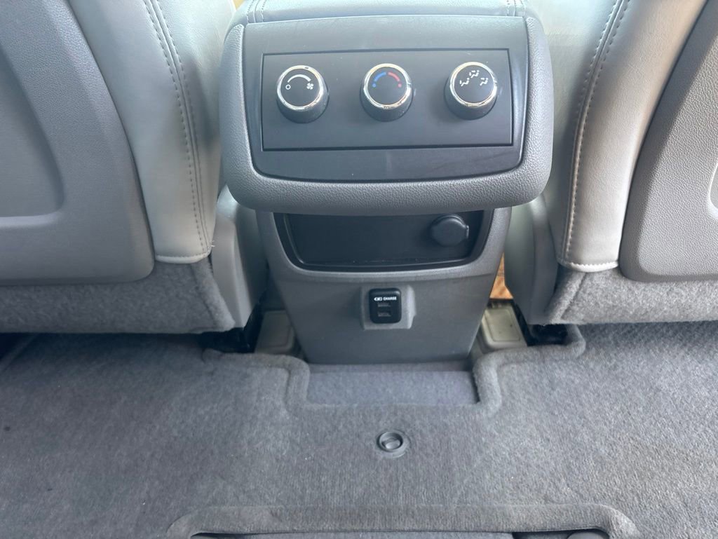 Used 2014 Buick Enclave Leather AWD/4WD image 10