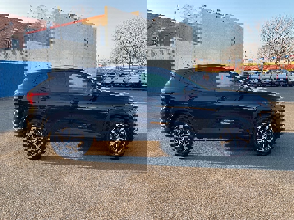 New 2026 Chevrolet Trax RS w/ Sunroof Package image 6