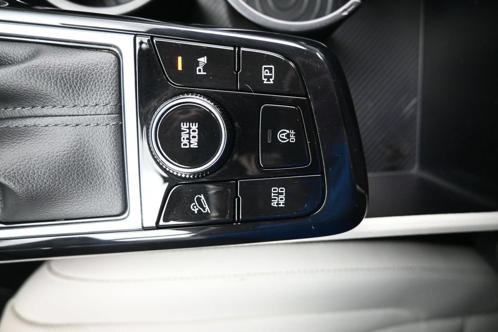 Used 2024 Kia Sportage EX FWD image 23