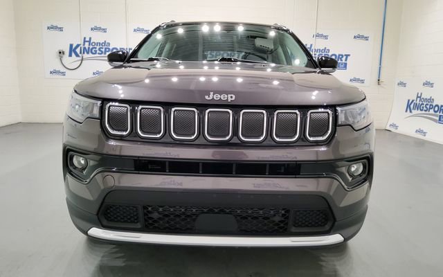 Used 2022 Jeep Compass Limited image 10