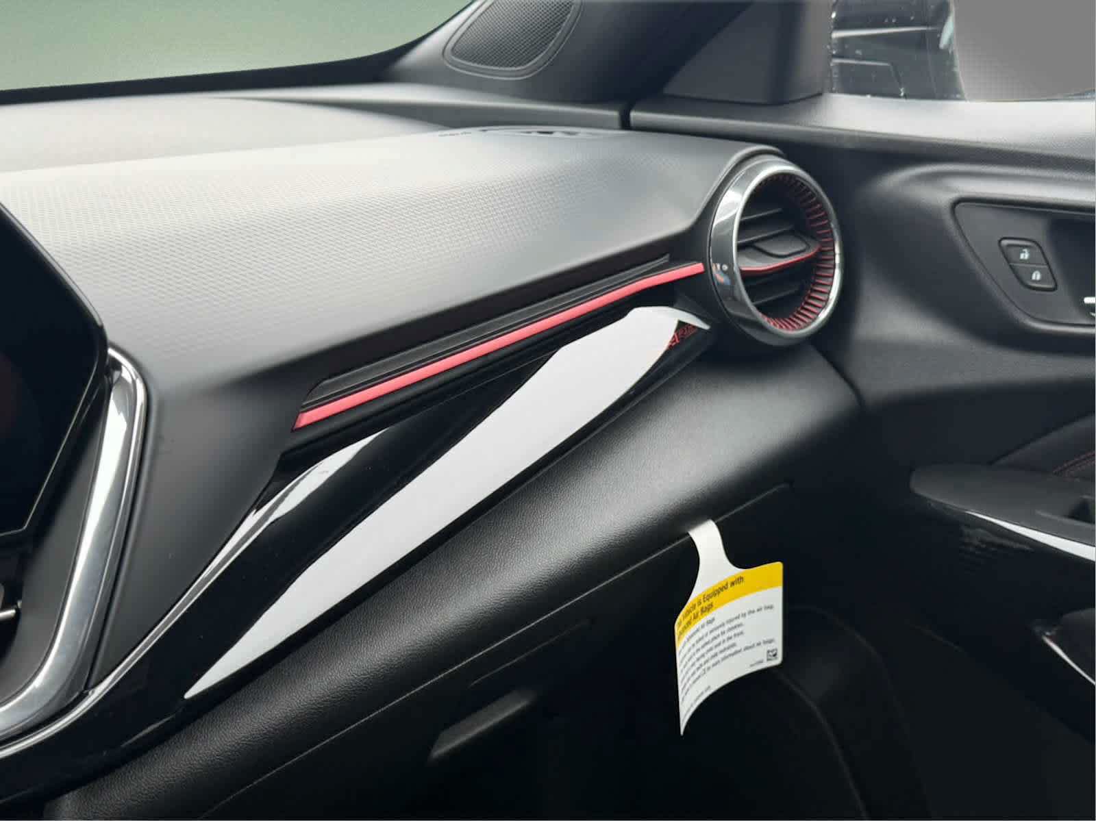 New 2026 Chevrolet Trax RS w/ Driver Confidence Package FWD image 21