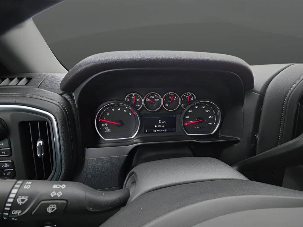 Used 2021 Chevrolet Silverado 1500 RST image 12