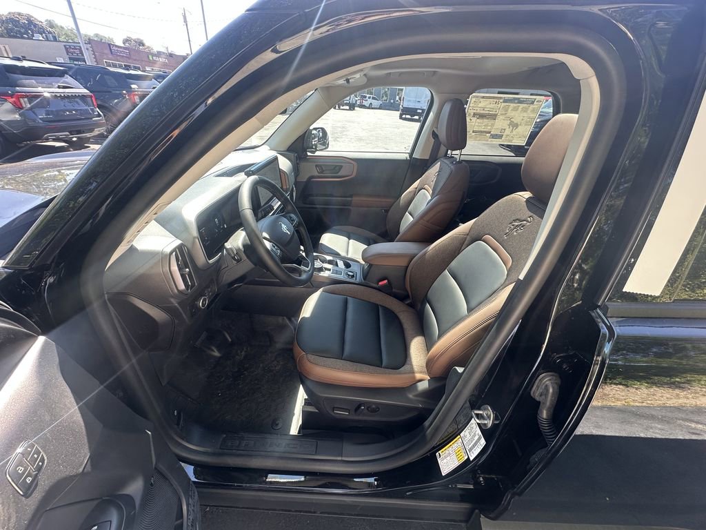 New 2025 Ford Bronco Sport Outer Banks w/ Sasquatch Outer Banks Package AWD/4WD image 9