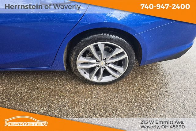 Used 2023 Chevrolet Malibu LT FWD image 24