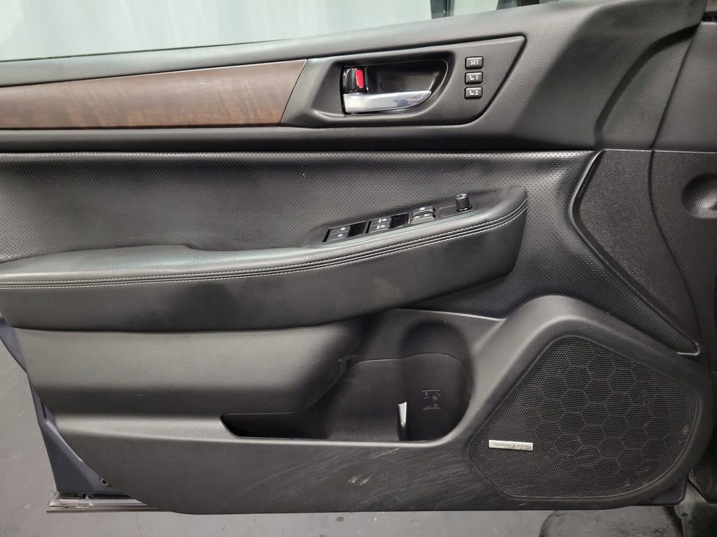 Used 2017 Subaru Outback 2.5i Limited image 25