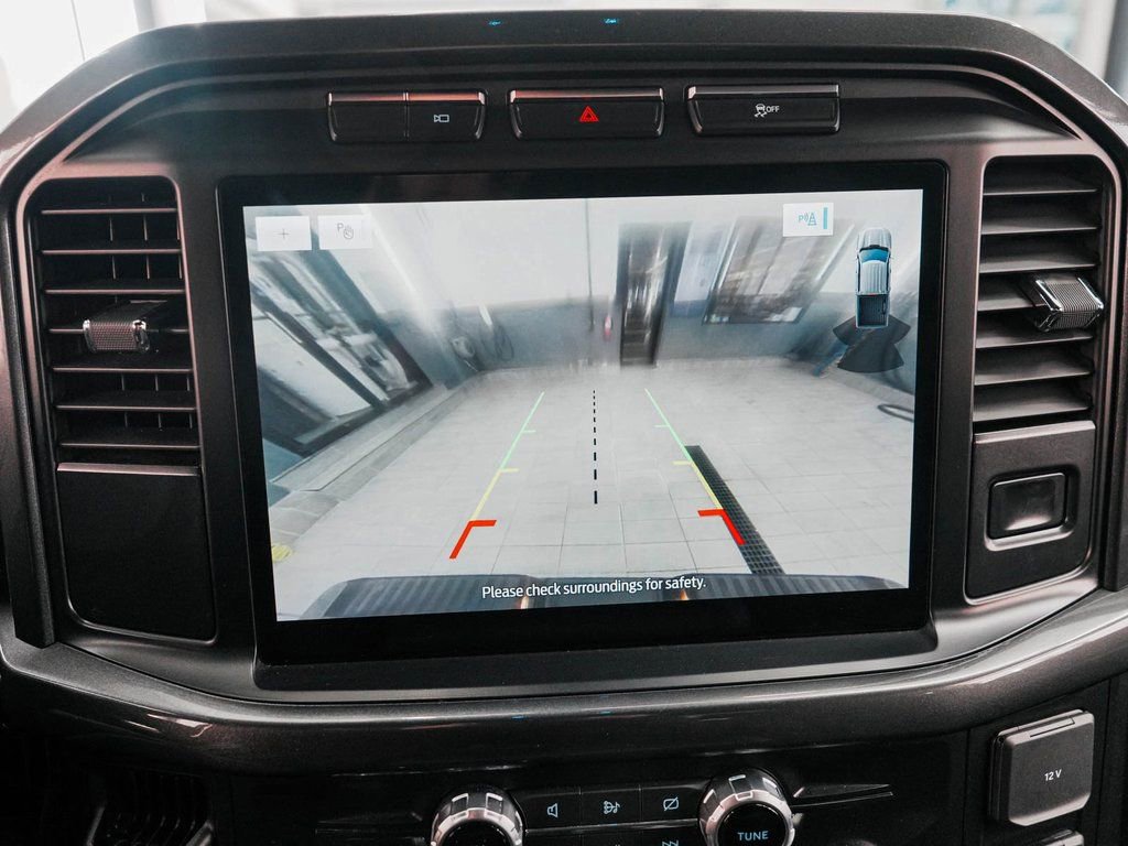 Used 2022 Ford F150 XLT w/ Equipment Group 302A High image 19