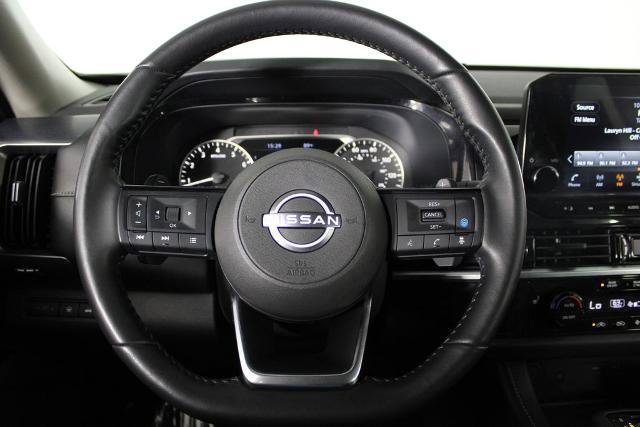 Certified 2023 Nissan Pathfinder SL w/ Black Appearance Package FWD image 10