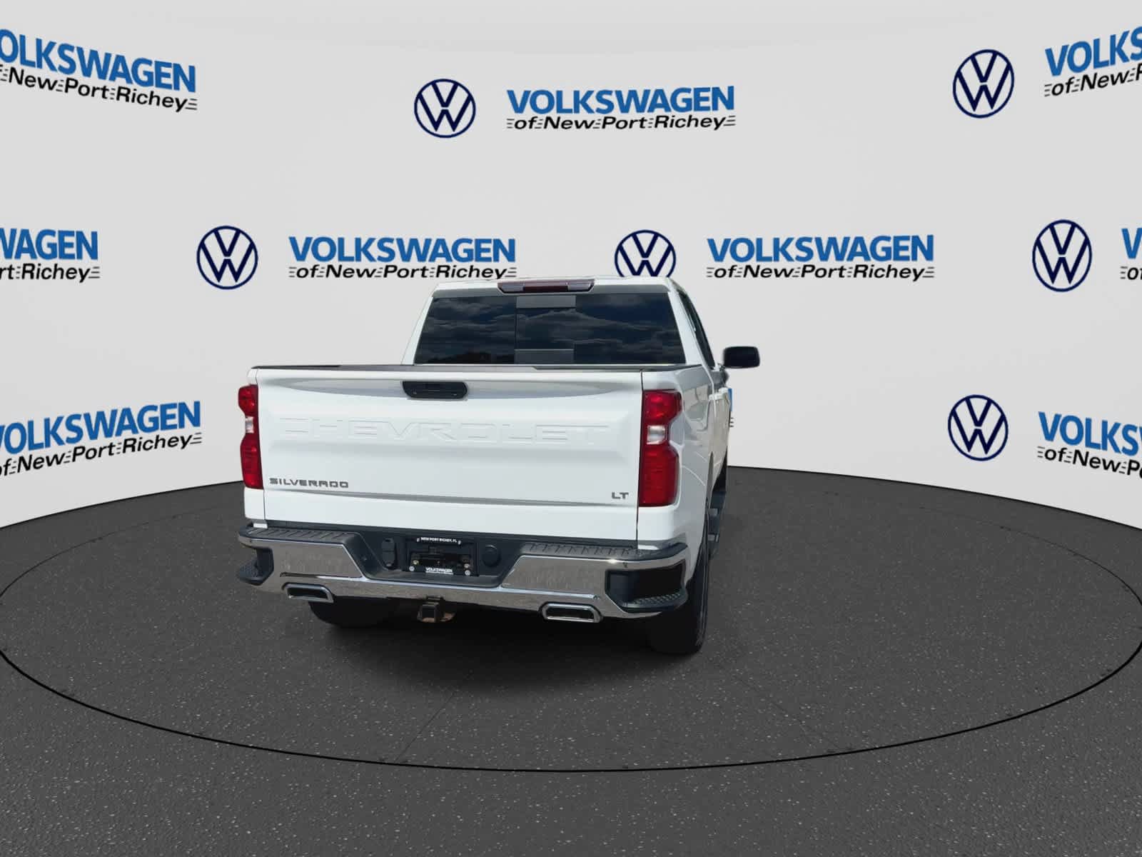 Used 2021 Chevrolet Silverado 1500 LT w/ True North Edition Plus AWD/4WD image 7