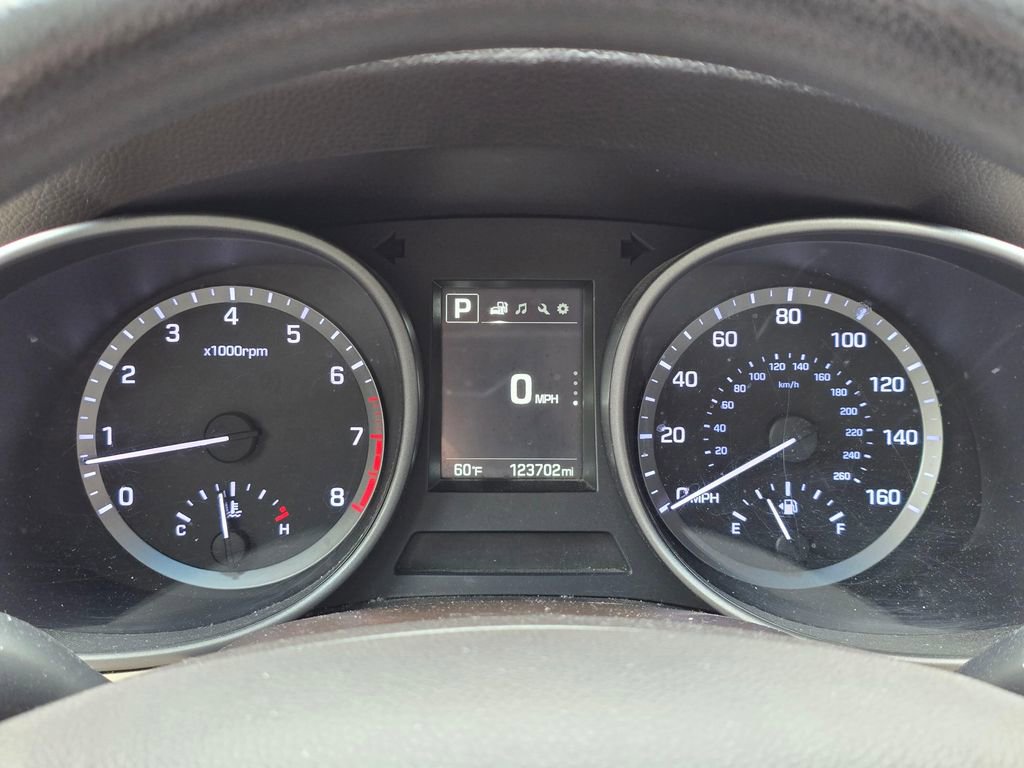 Used 2018 Hyundai Santa Fe Sport FWD image 17