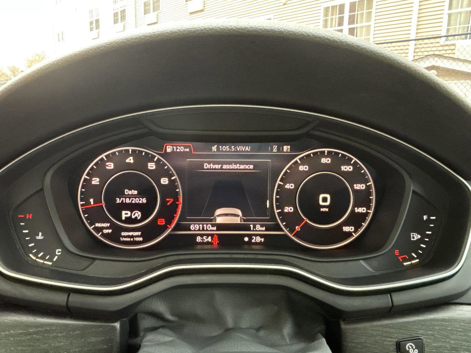 Used 2018 Audi A4 2.0T allroad Premium Plus w/ Premium Plus Package image 16