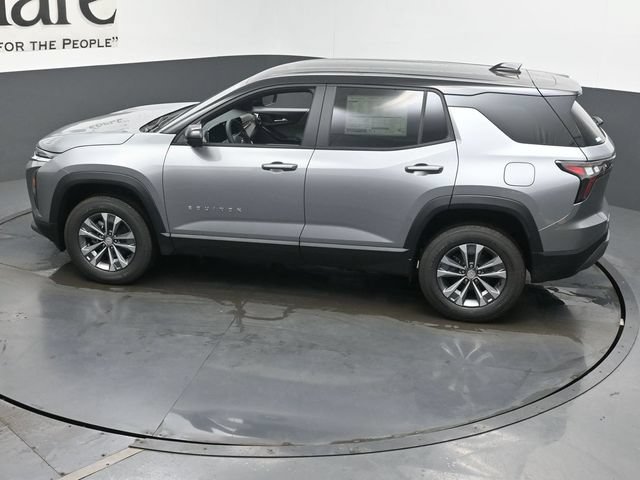 New 2026 Chevrolet Equinox LT w/ Convenience Package II FWD image 21