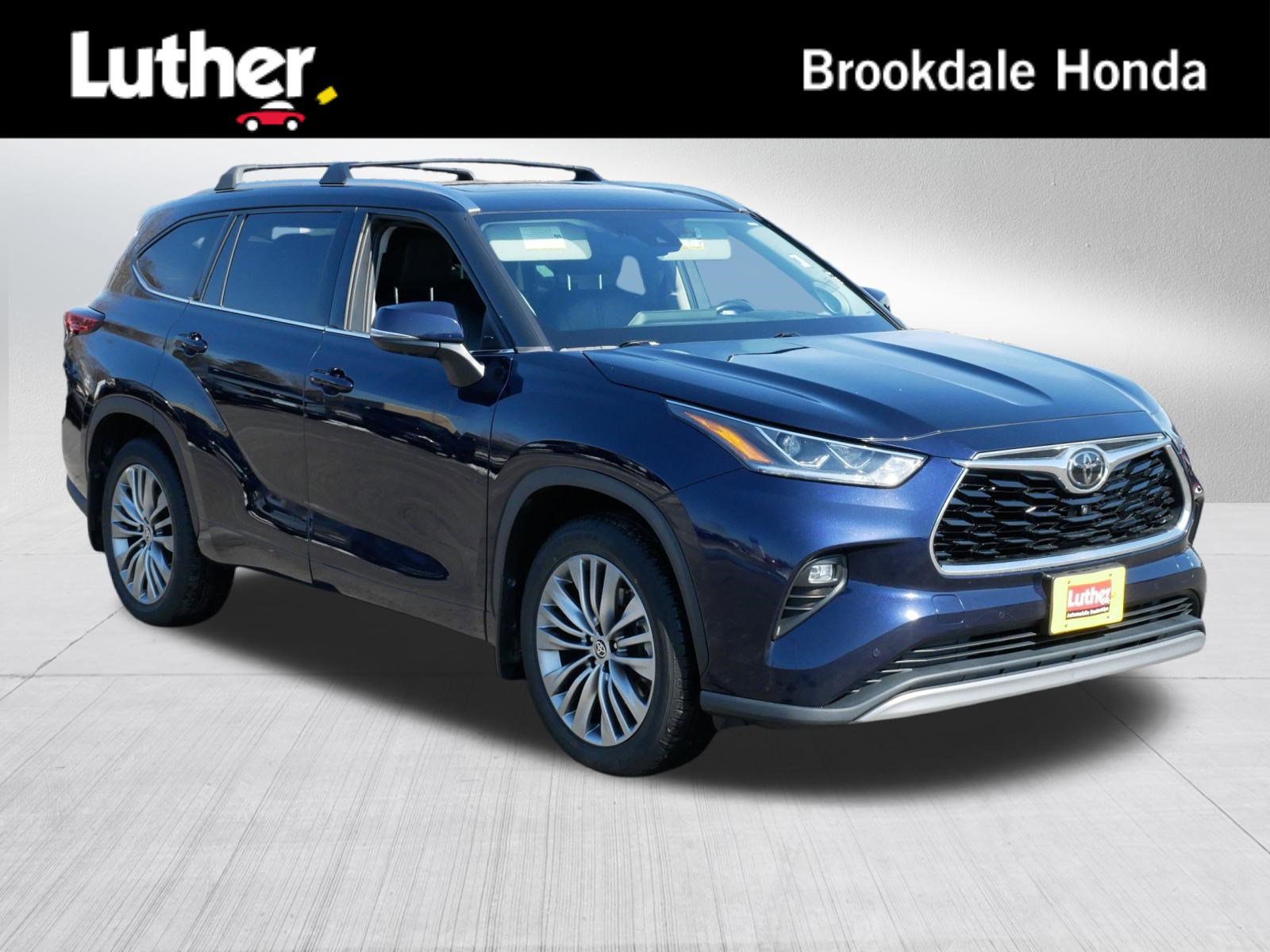 Used 2020 Toyota Highlander Platinum video 1