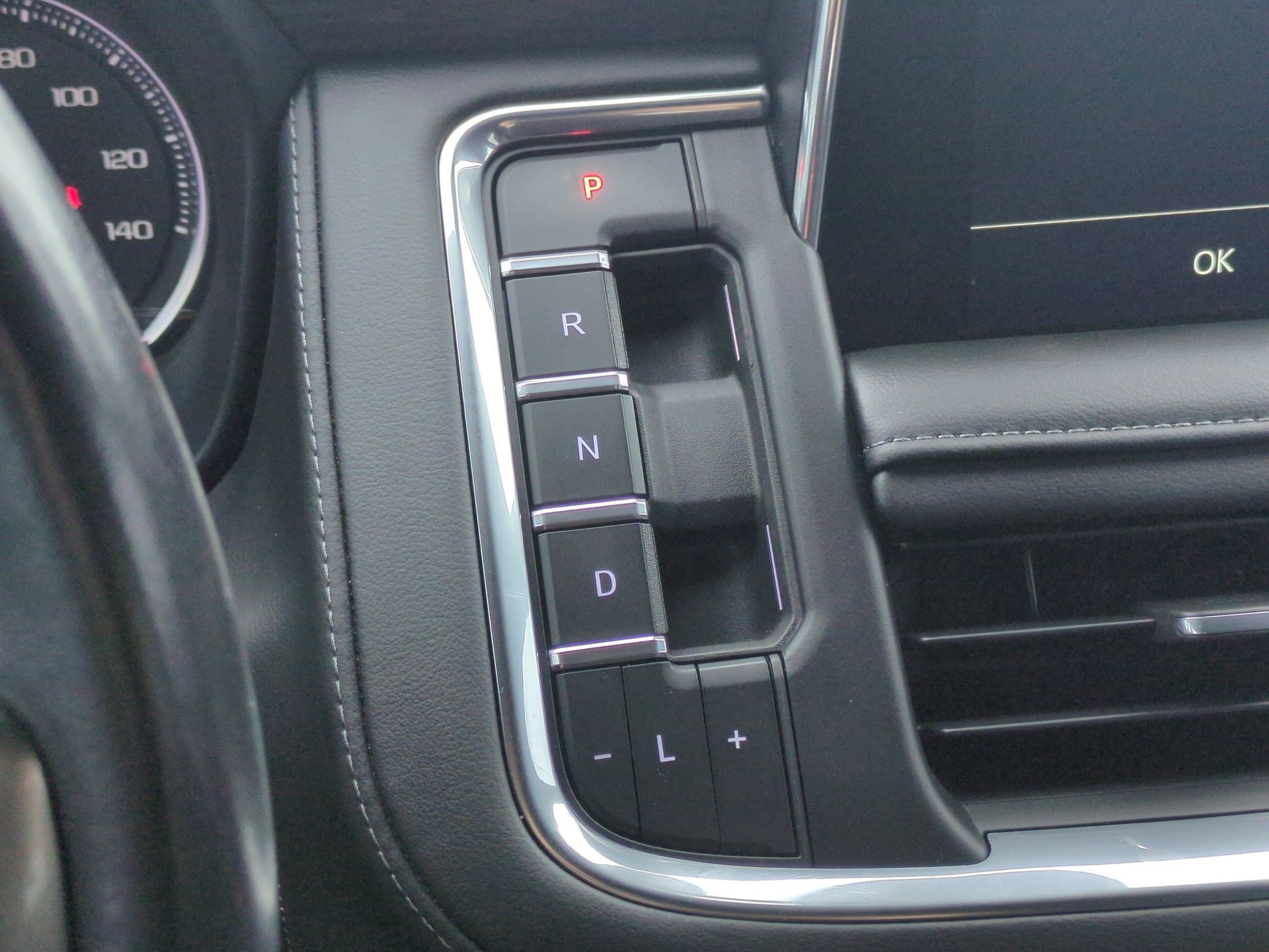 Used 2021 Chevrolet Suburban LT AWD/4WD image 24