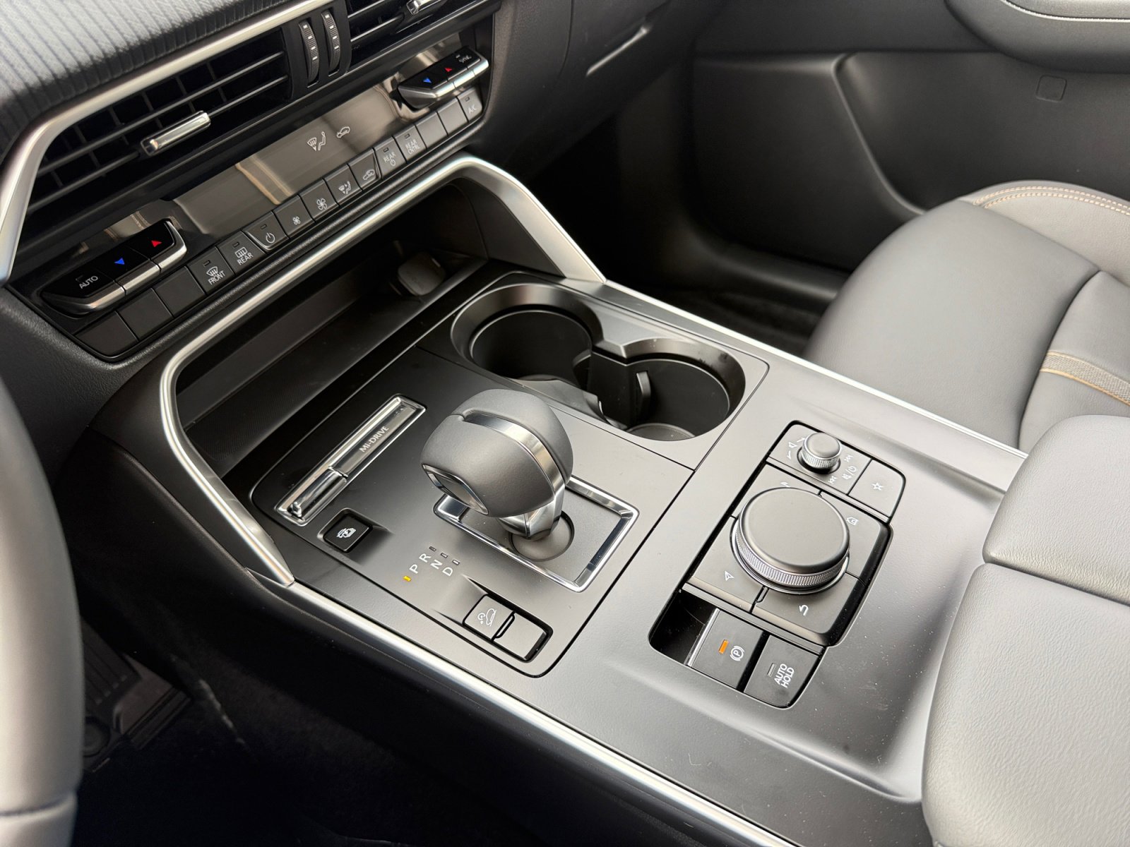 New 2026 MAZDA CX-70 SC image 13