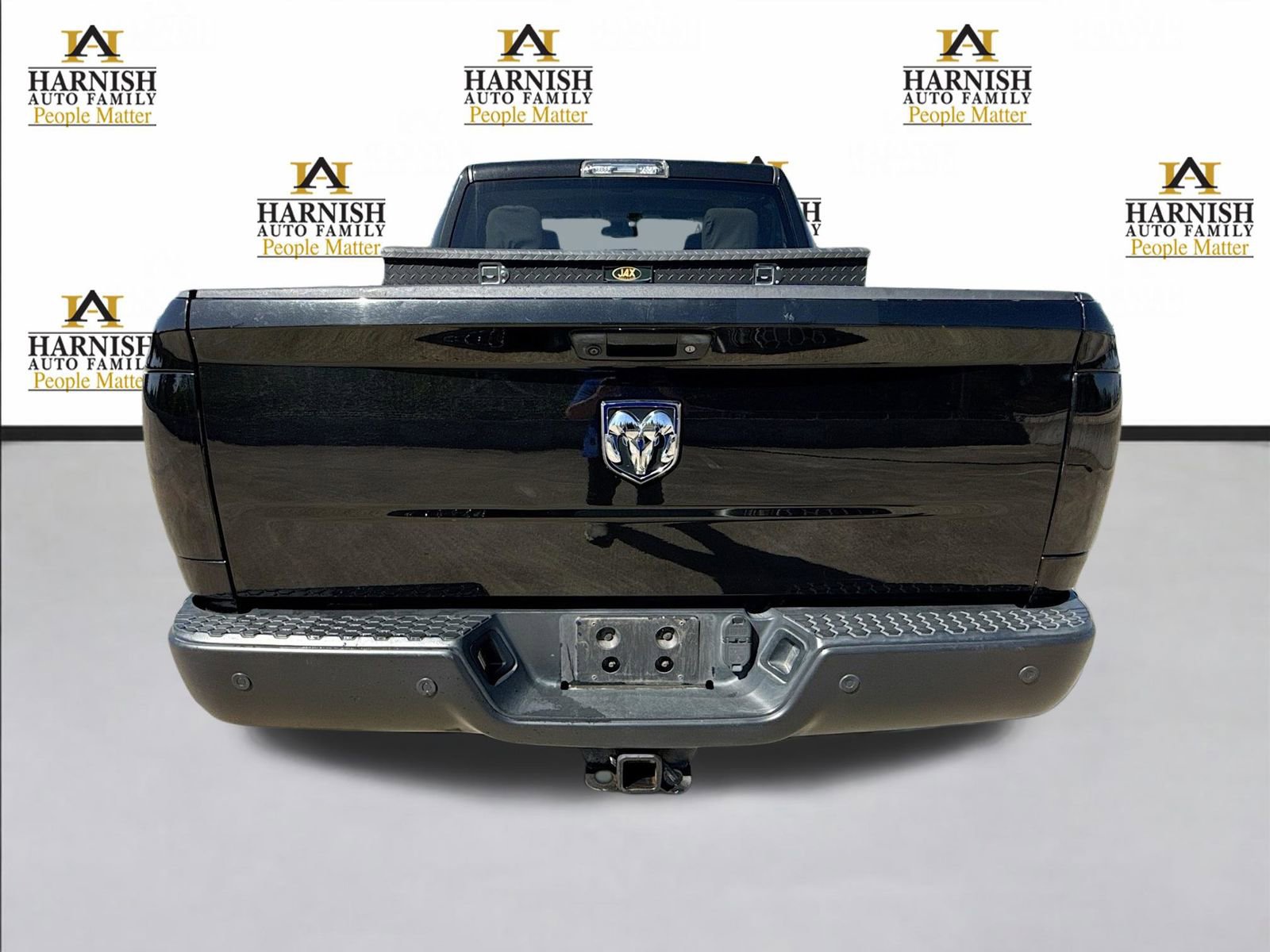 Used 2017 RAM 2500 Tradesman w/ Chrome Appearance Group AWD/4WD image 5