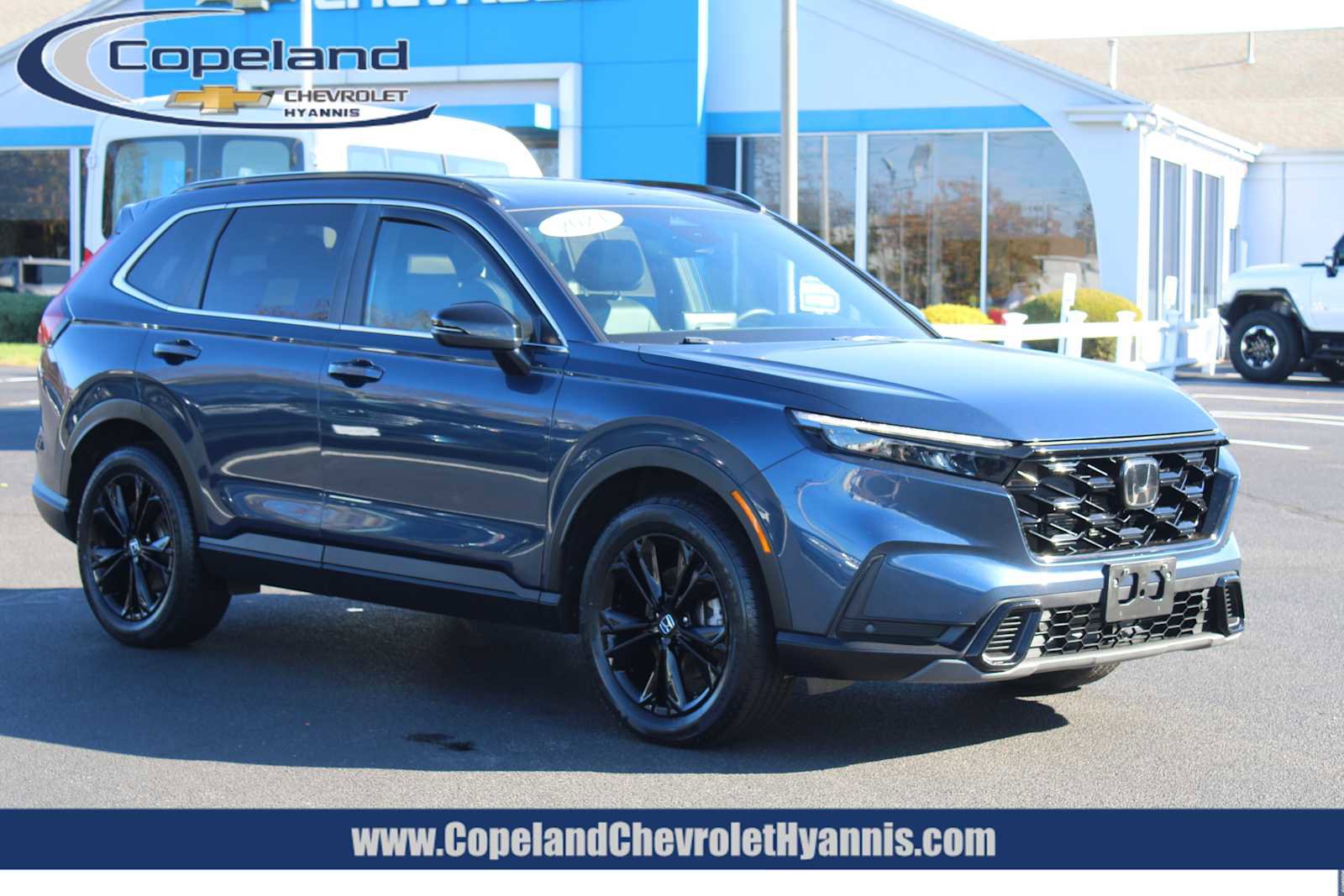 Used 2024 Honda CR-V Sport Touring image 1