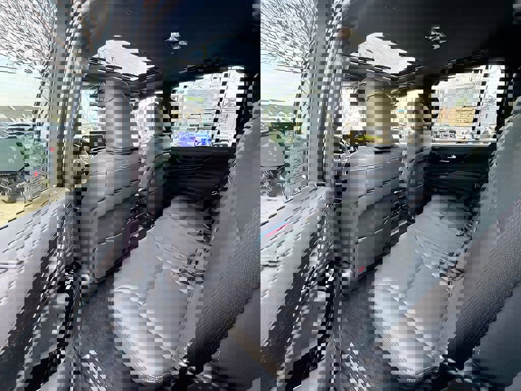 New 2026 Lexus LX 700h Luxury image 31