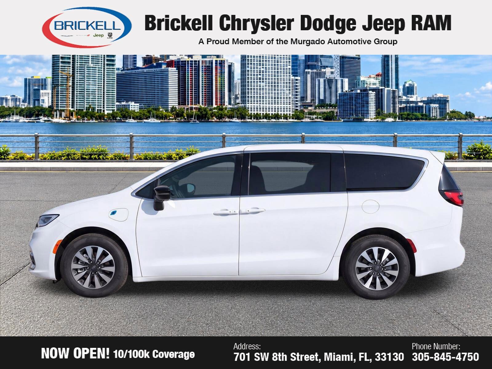 Used 2024 Chrysler Pacifica Limited FWD image 7