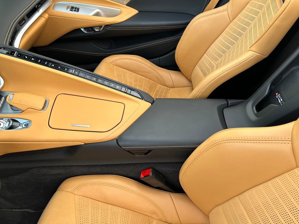 Certified 2025 Chevrolet Corvette Stingray Premium Conv w/ 3LT image 27