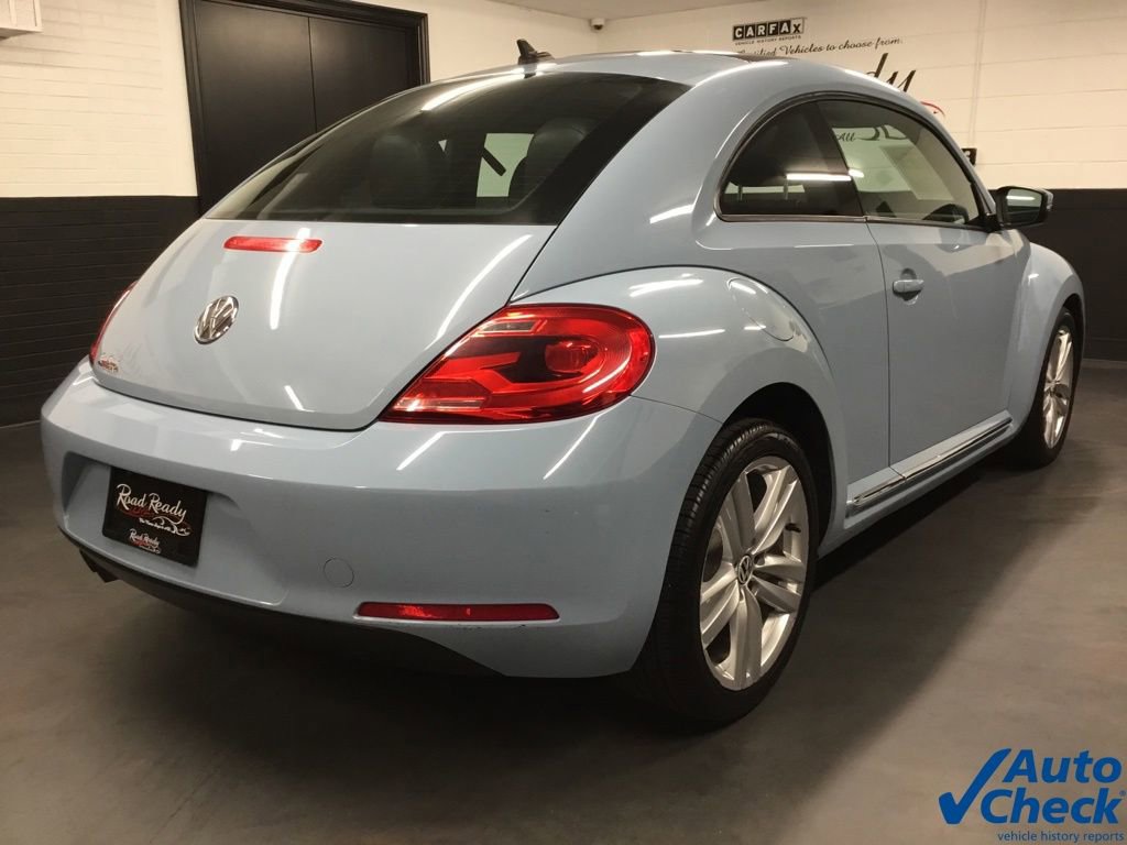 Used 2012 Volkswagen Beetle 2.5 FWD image 10