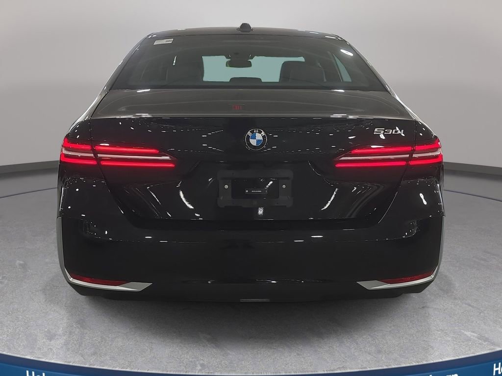 Used 2026 BMW 530i w/ Convenience Package RWD image 7
