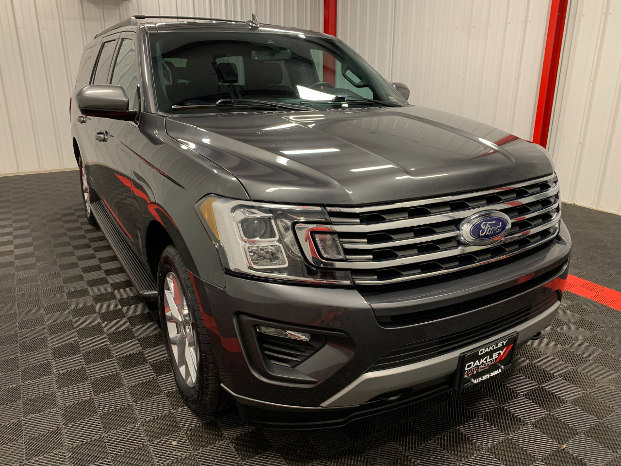Used 2020 Ford Expedition Max XLT image 7