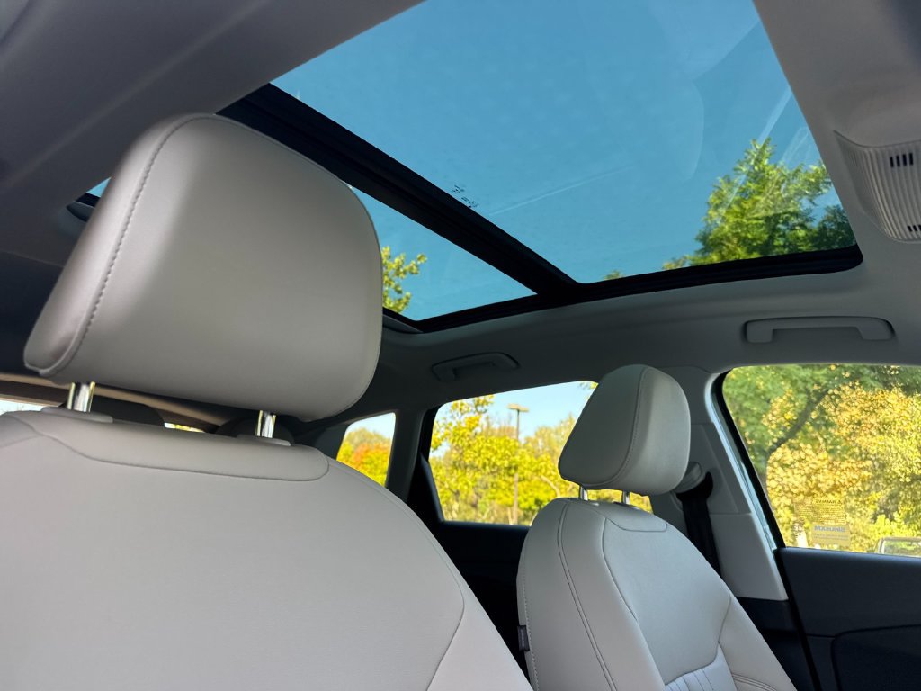 New 2026 Audi Q3 quattro 2.0T AWD/4WD image 17