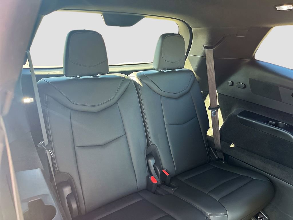 Used 2022 Cadillac XT6 Sport AWD/4WD image 28
