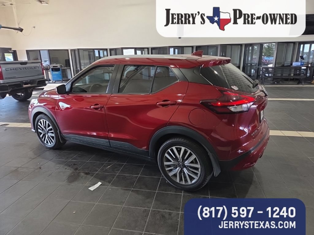 Used 2022 Nissan Kicks SV FWD image 6