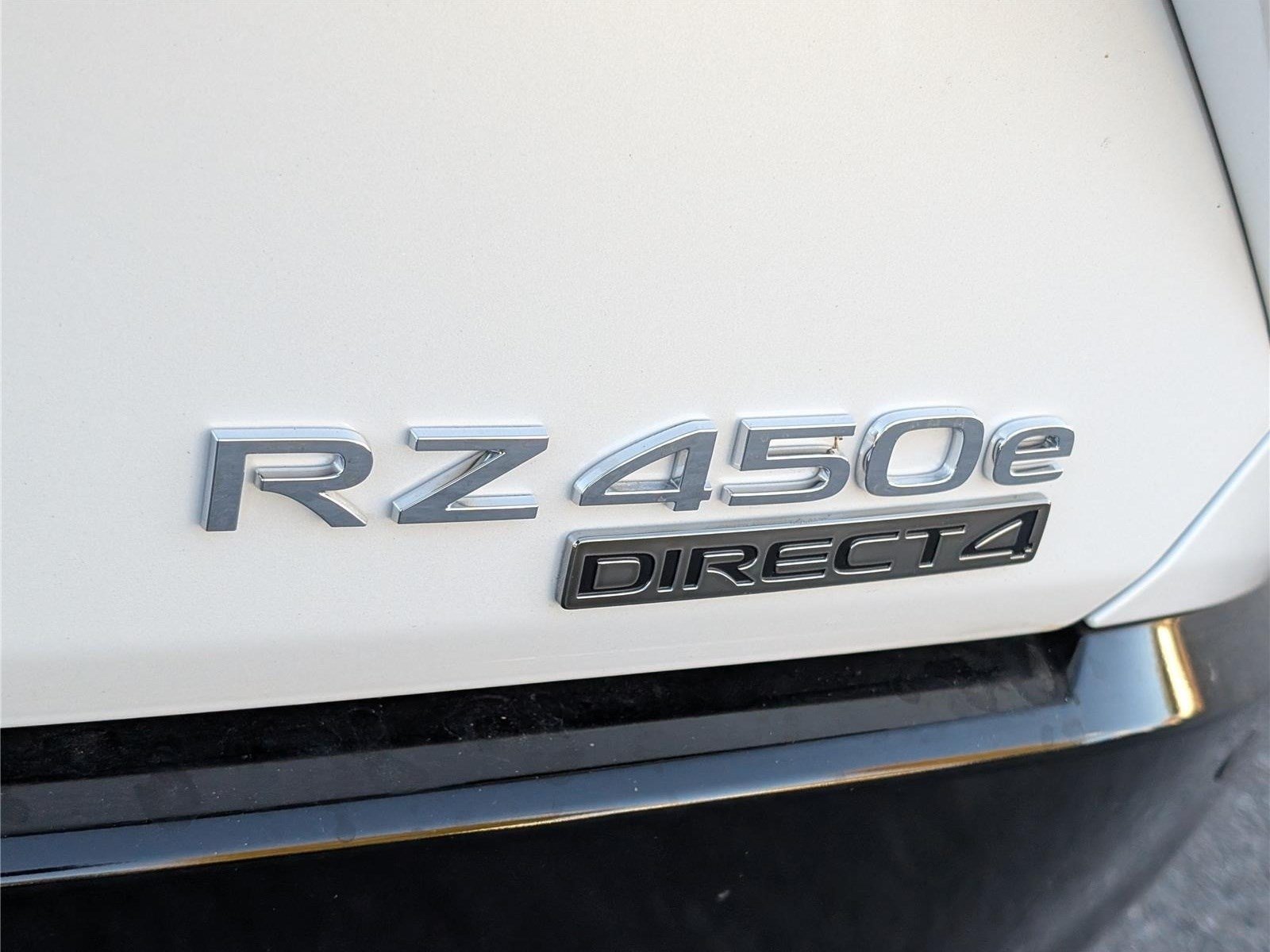 New 2026 Lexus RZ 450e AWD w/ Technology Package image 5
