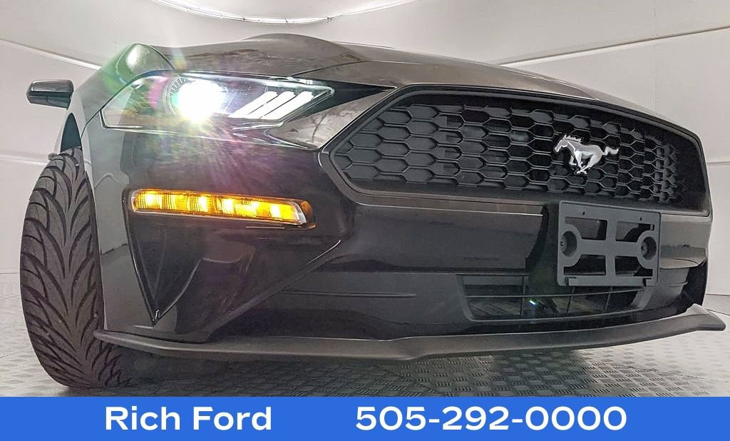 Used 2019 Ford Mustang Coupe image 20