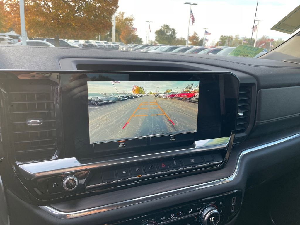 Used 2023 GMC Sierra 1500 SLT w/ SLT Convenience Package image 24