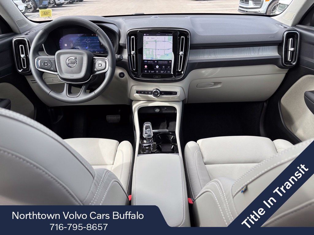 Used 2024 Volvo XC40 B5 Plus w/ Climate Package AWD/4WD image 6