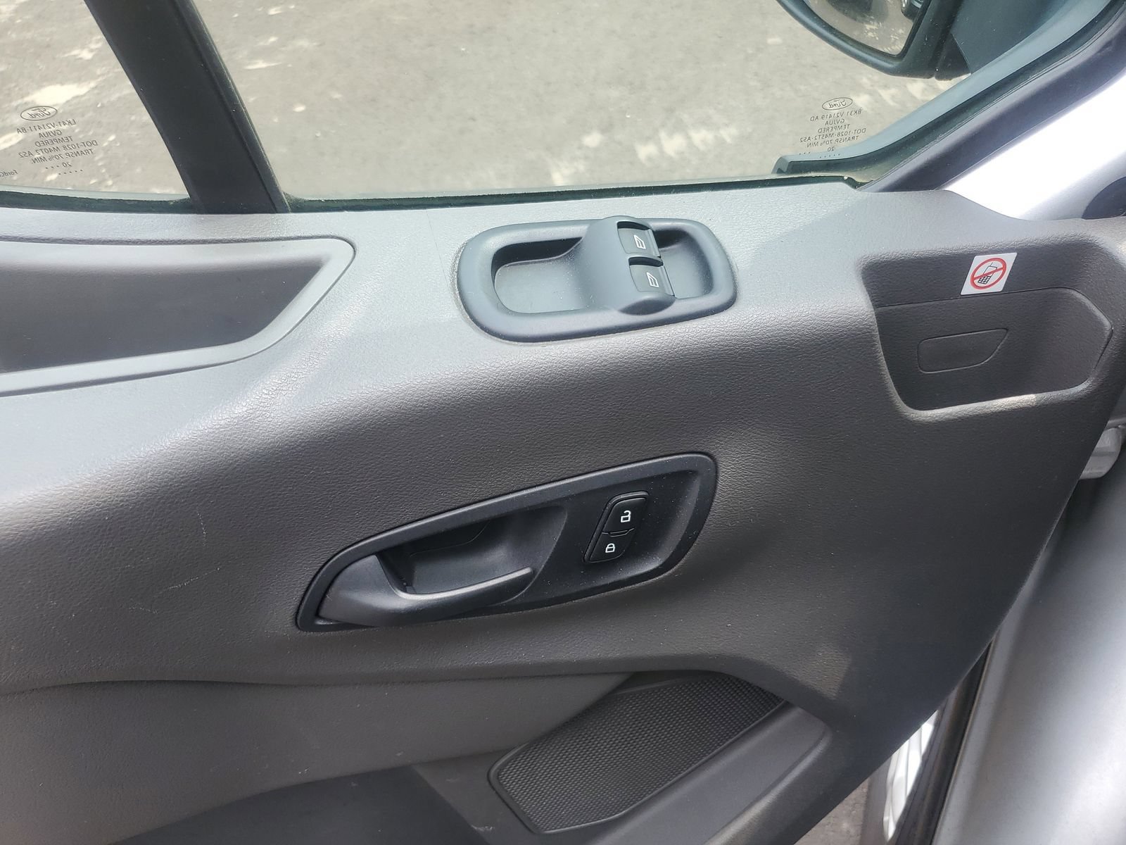 Used 2020 Ford Transit 350 XL RWD image 8