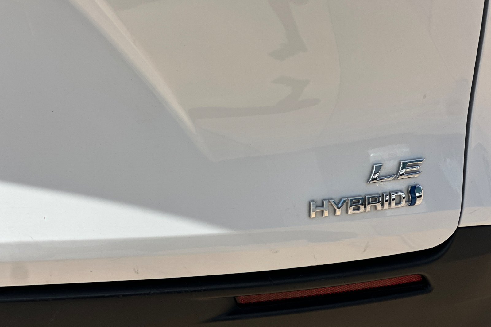 Certified 2024 Toyota Sienna LE AWD/4WD image 33