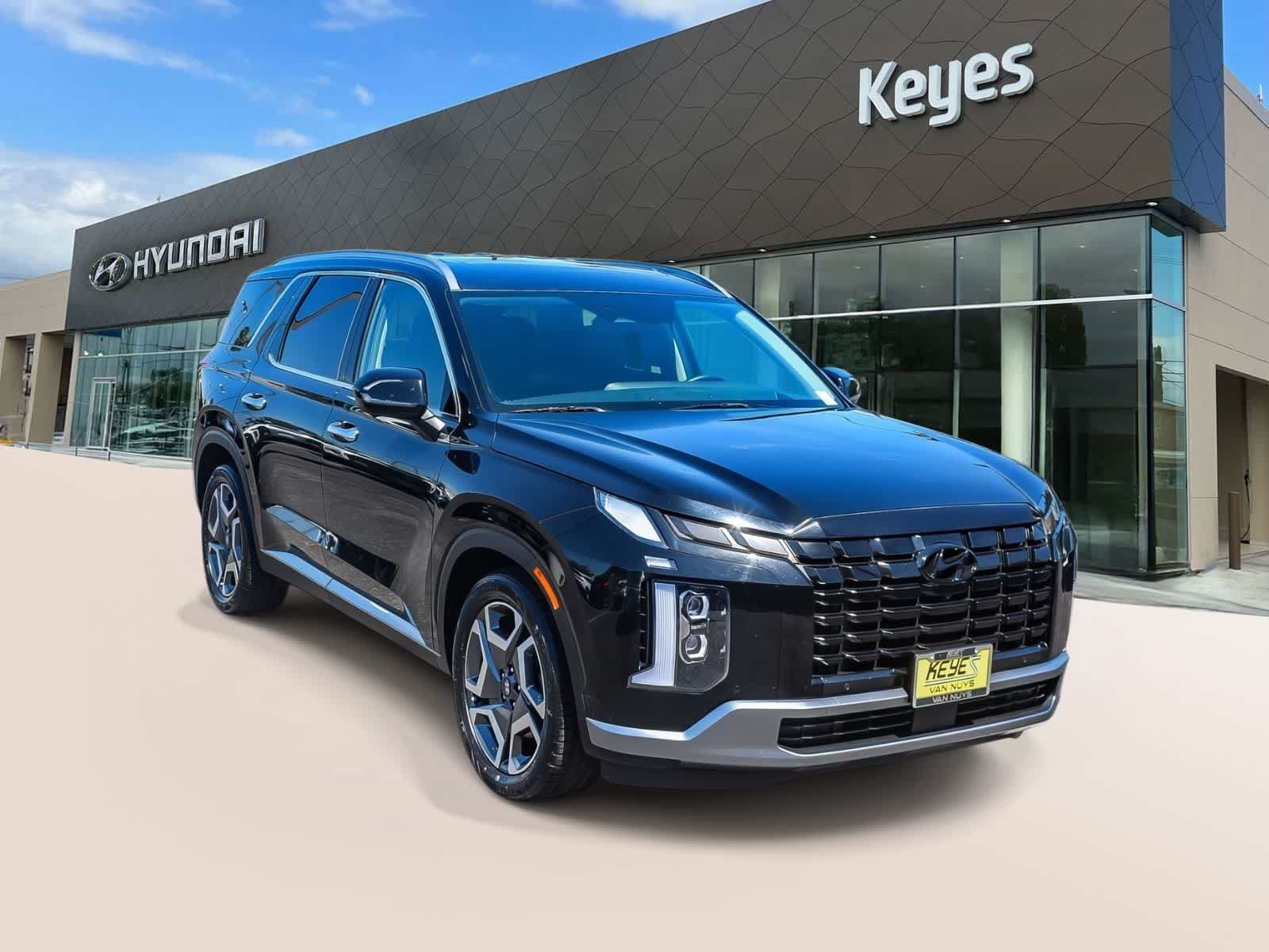 Certified 2024 Hyundai Palisade Limited FWD image 3