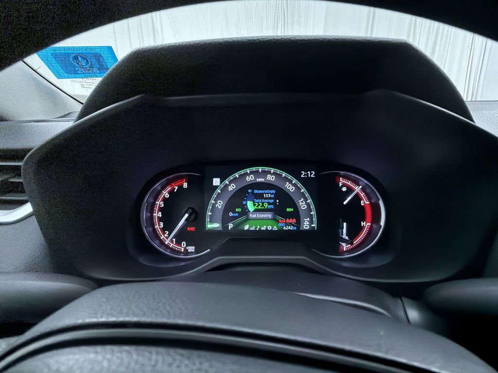 Used 2025 Toyota RAV4 LE image 23