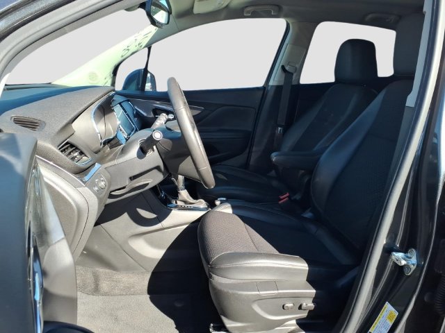 Used 2018 Buick Encore Preferred FWD image 19