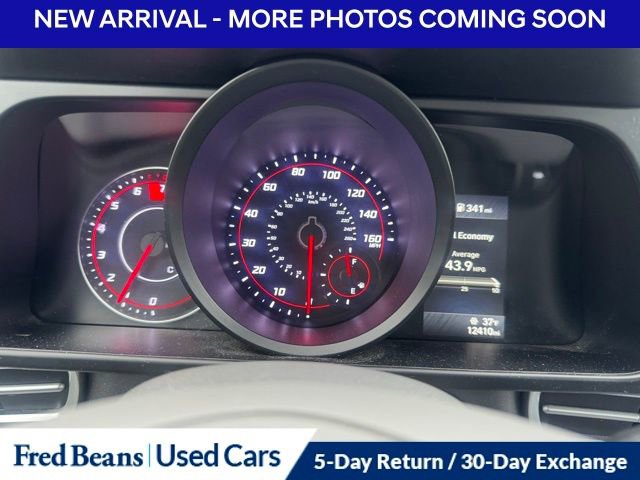 Used 2023 Hyundai Elantra SEL image 7