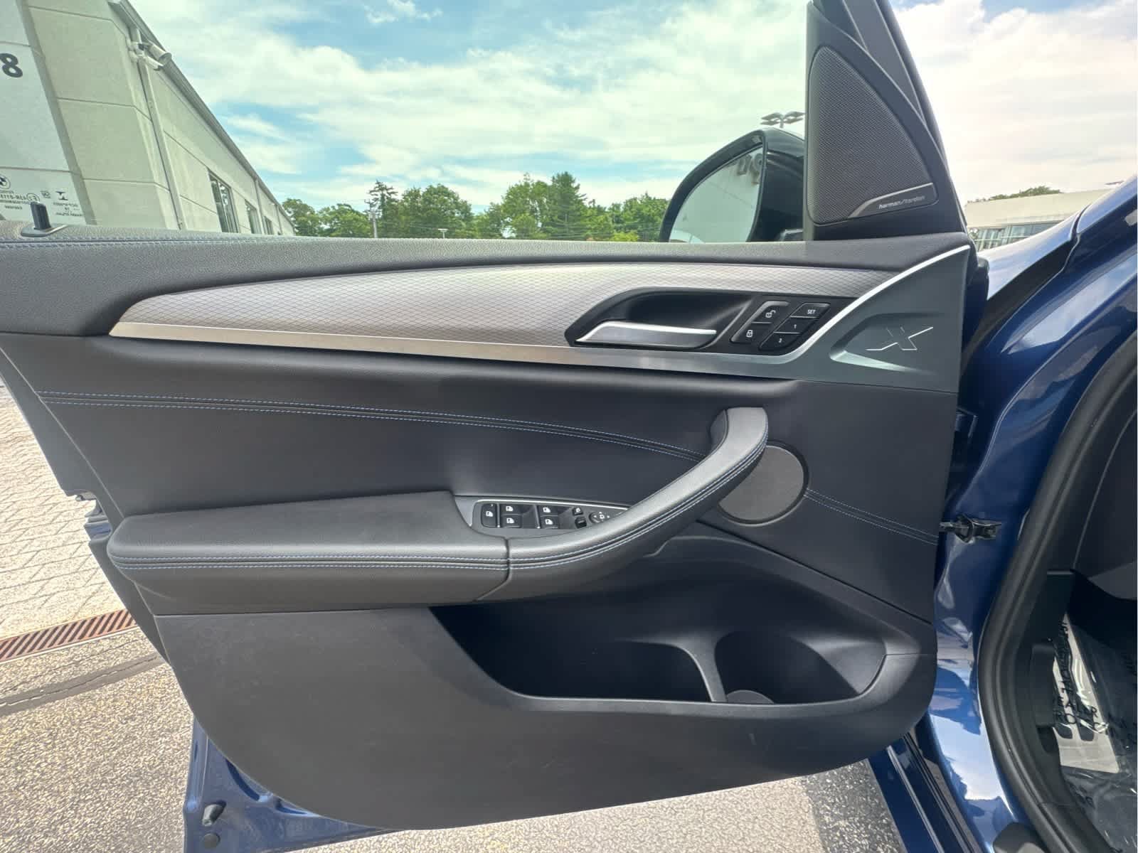Used 2018 BMW X3 M40i AWD/4WD image 14