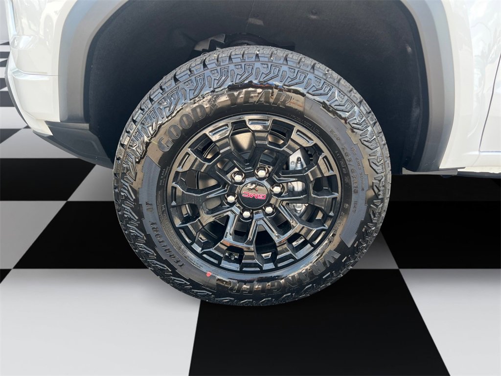 New 2026 GMC Canyon Elevation w/ Convenience Package image 14