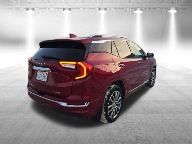 Used 2023 GMC Terrain Denali image 14